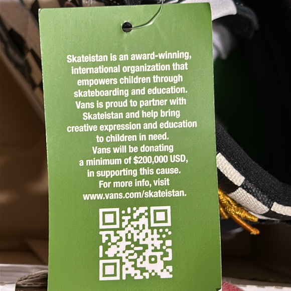 Vans Skate Sk8 hi Skateistan checkerboard men’s size 12 pop Cush - Picture 9 of 10